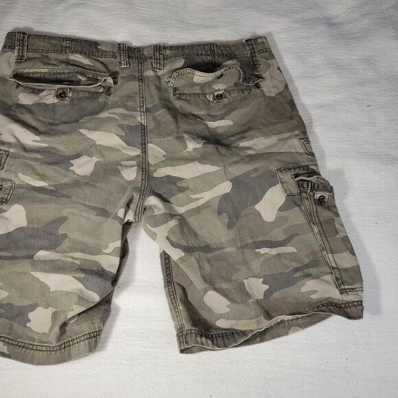 No Boundaries Shorts Mens Size 44 Cargo Hiking Camping Outdoors Camp RN 95705 - Picture 8 of 10